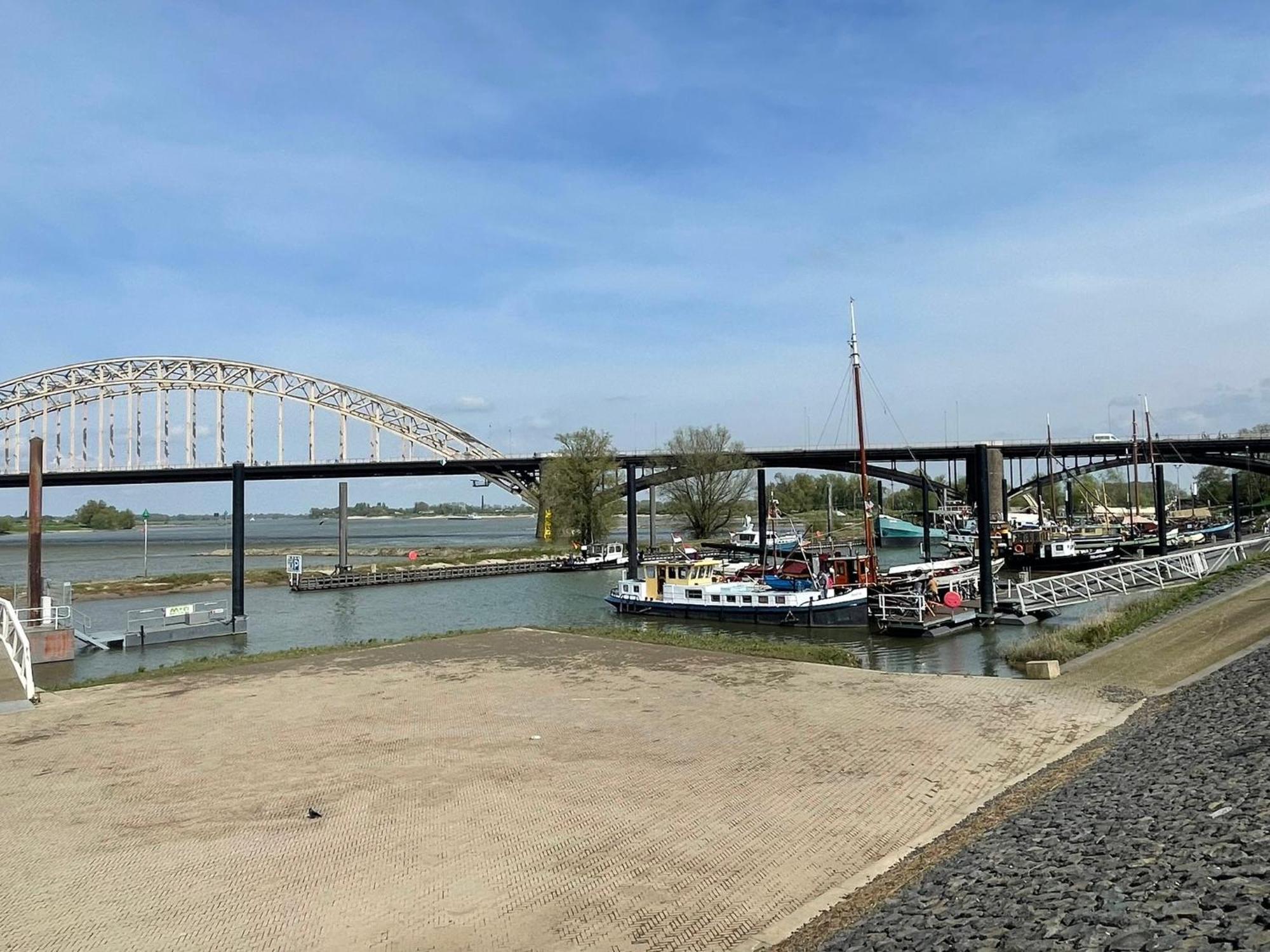 Stadsappartement Valkhof Nijmegen Zewnętrze zdjęcie